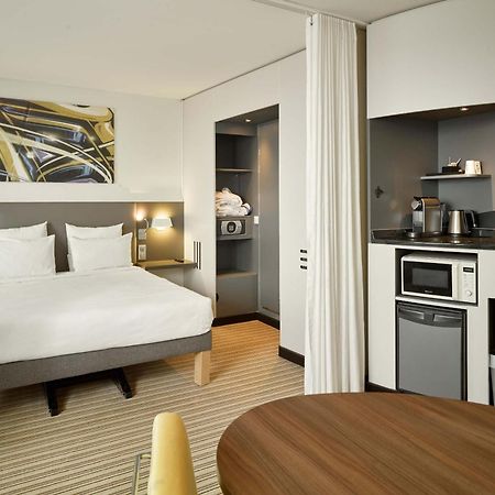 B&B Hotel Velizy Est Екстер'єр фото